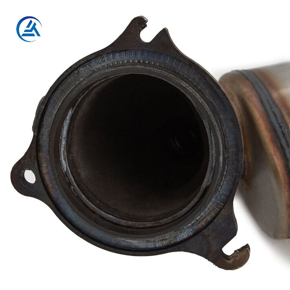 High Quality Auto Parts Direct Fit Three Way Catalytic Converter