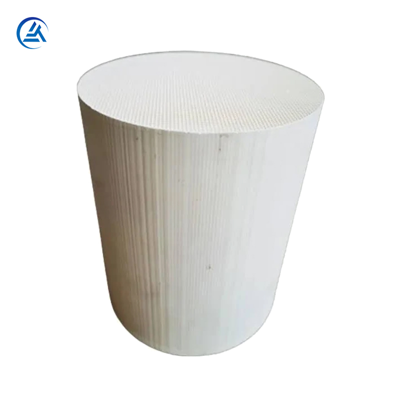 Exhaust Aftertreatment Catalyst System