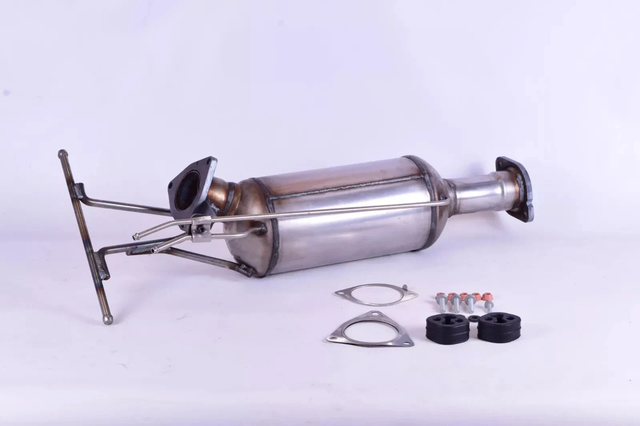 តម្រងប្រេងម៉ាស៊ូតថ្មី DPF Volvo XC70 II XC90 2.4 D5 AWD XC70 Cross Country (2005-2012) Euro 4